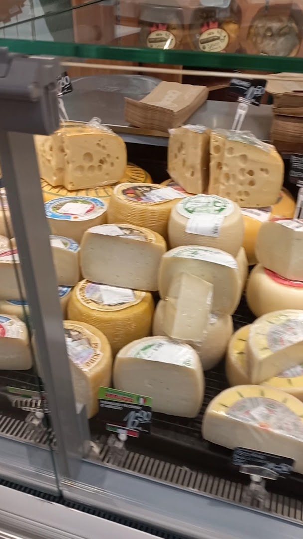 Ipermercato Oasi