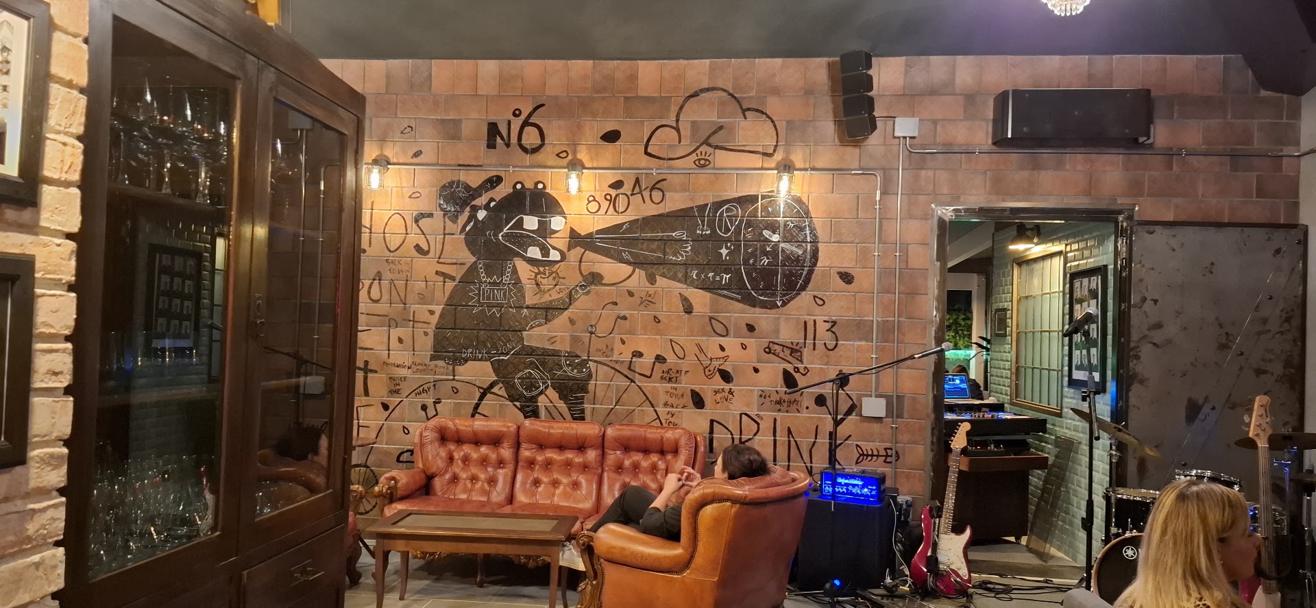 Ippopotamo rosa club