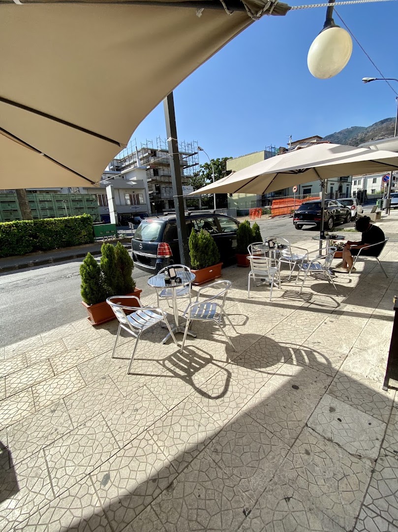 IQOS PARTNER - Ferrara Rivendita Tabacchi N. 6 e Bar caffè KENON, Castel San Giorgio