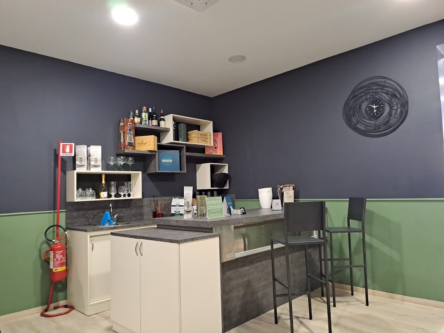 IQOS PARTNER - IEZZI 1961 Caffetteria Tabaccheria Bistrot “Fun zone”, Atri