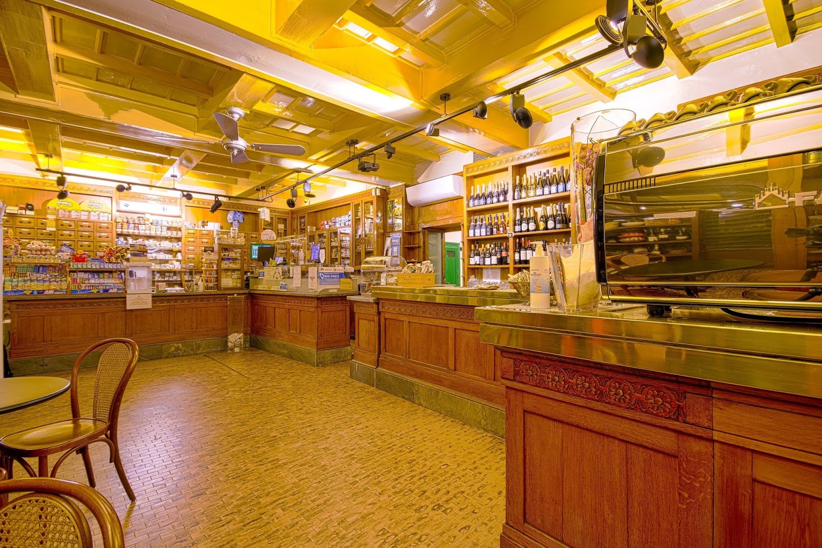 IQOS PARTNER - Wine bar & Tabaccheria Speziali, Rivolta d'Adda