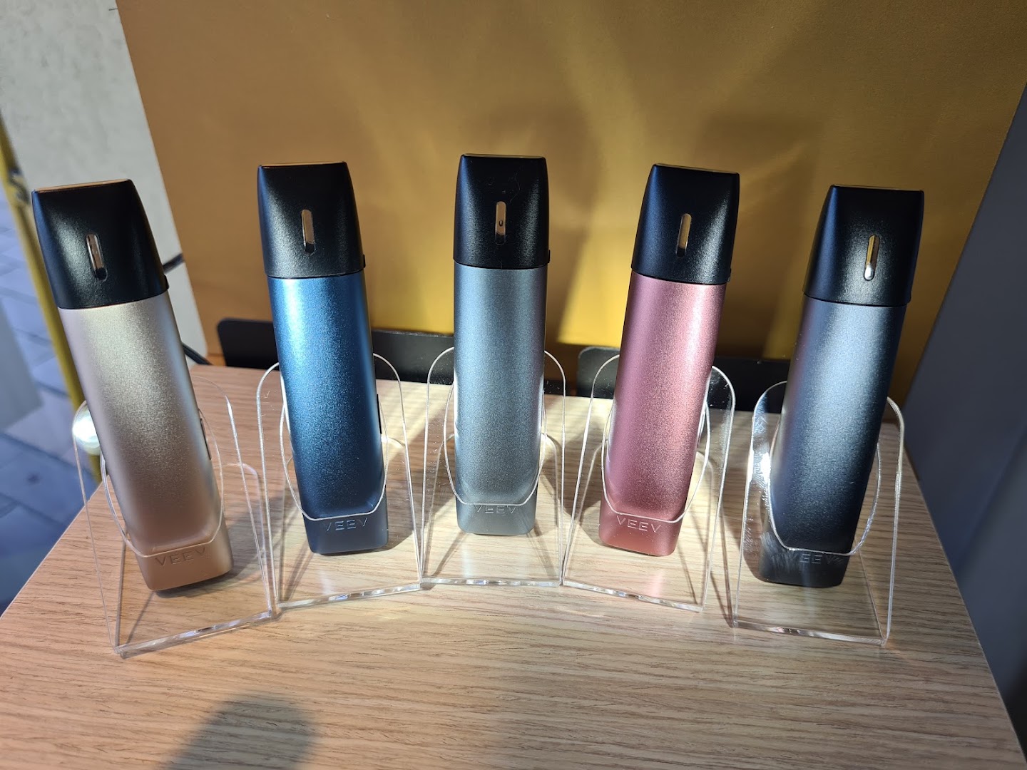 IQOS PREMIUM PARTNER COSTA VOLPINO