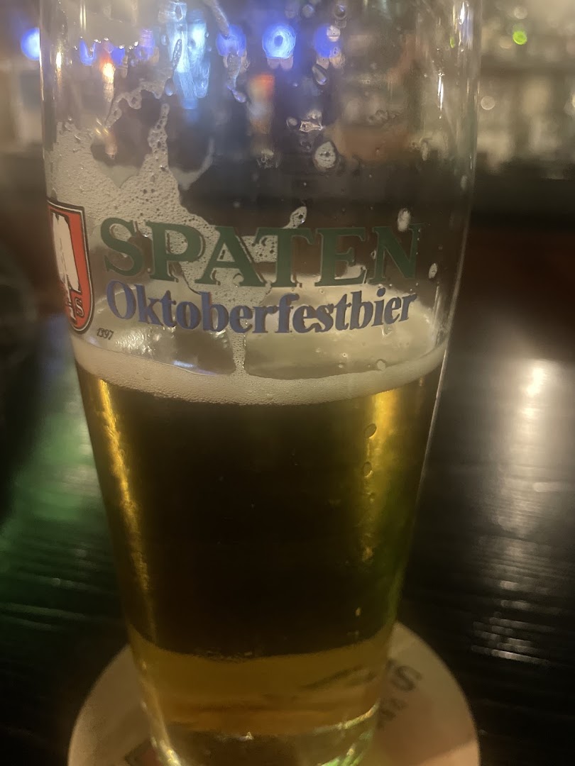 Irish Pub On The Corner