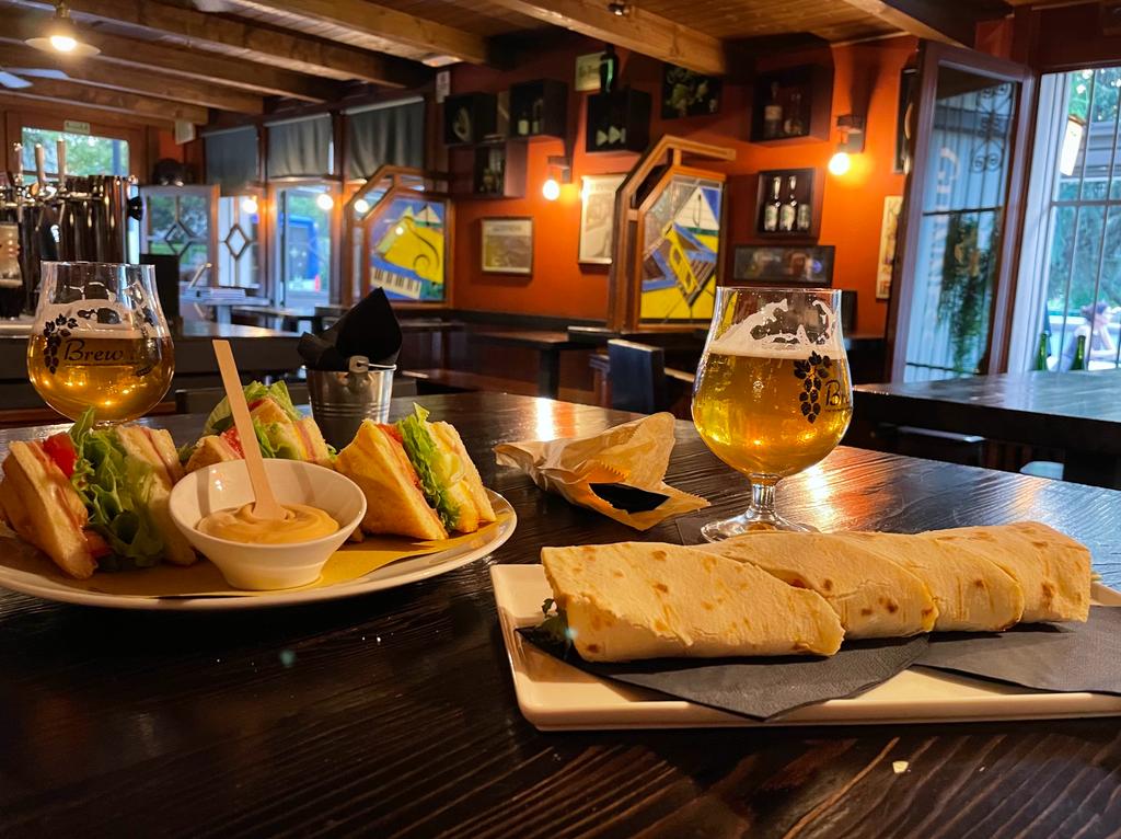 Irish Pub On The Corner
