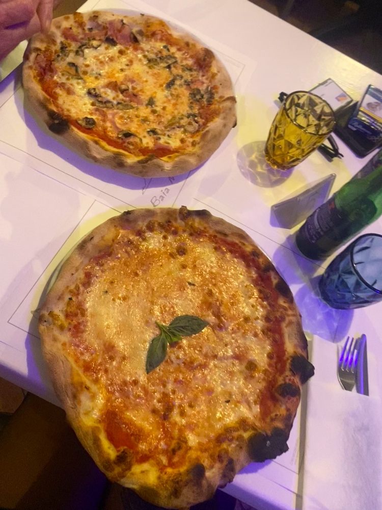 ISLA Bar, enoteca, ristorante, pizzeria
