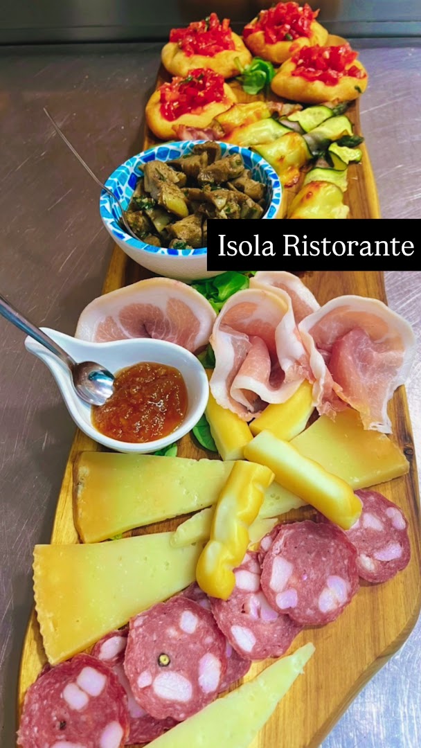 ISOLA LOUNGE BAR -RISTORANTE-EVENTI