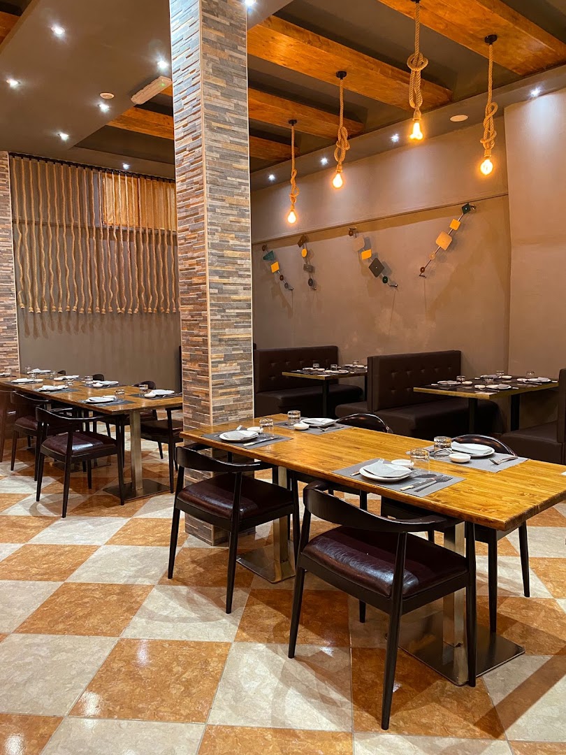Isola Sushi