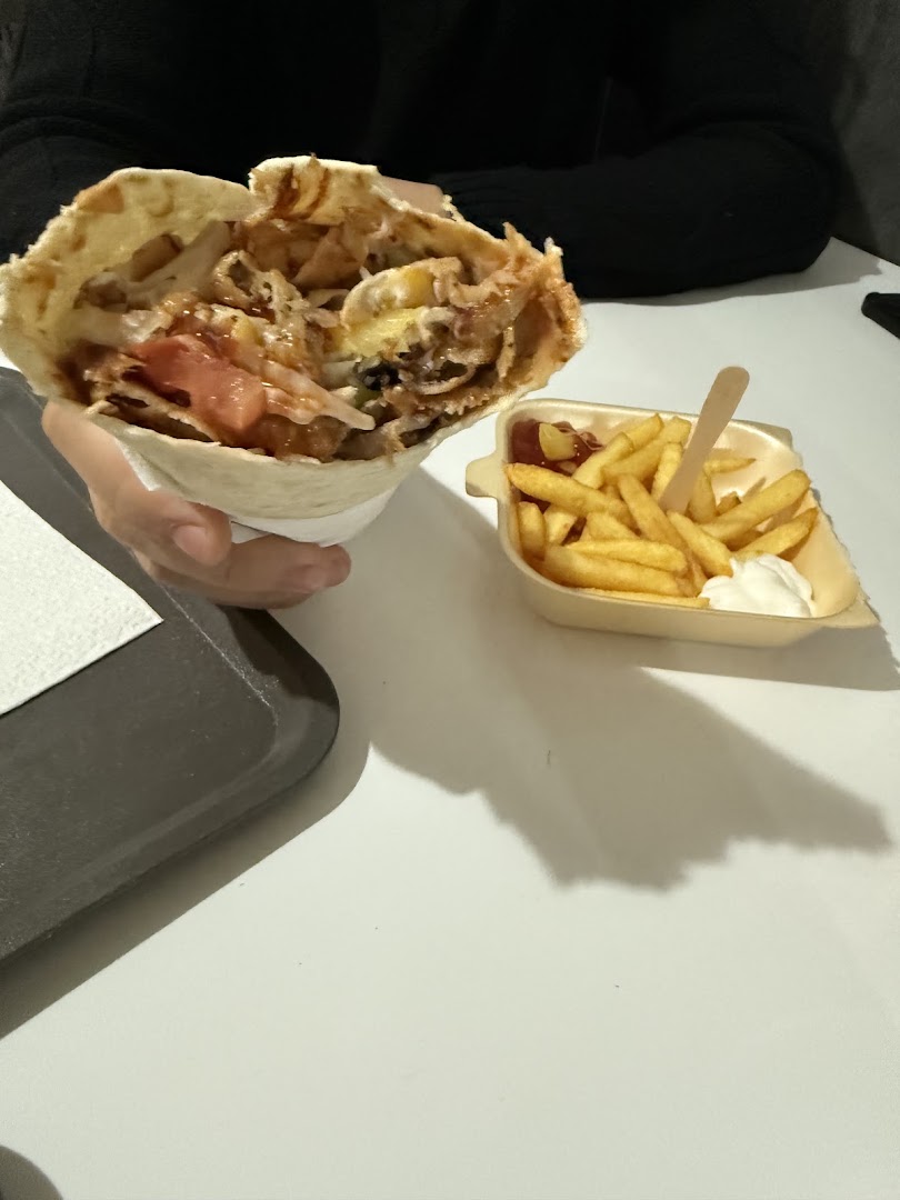 Istanbul 34 di Corso Fanti - Fast Food