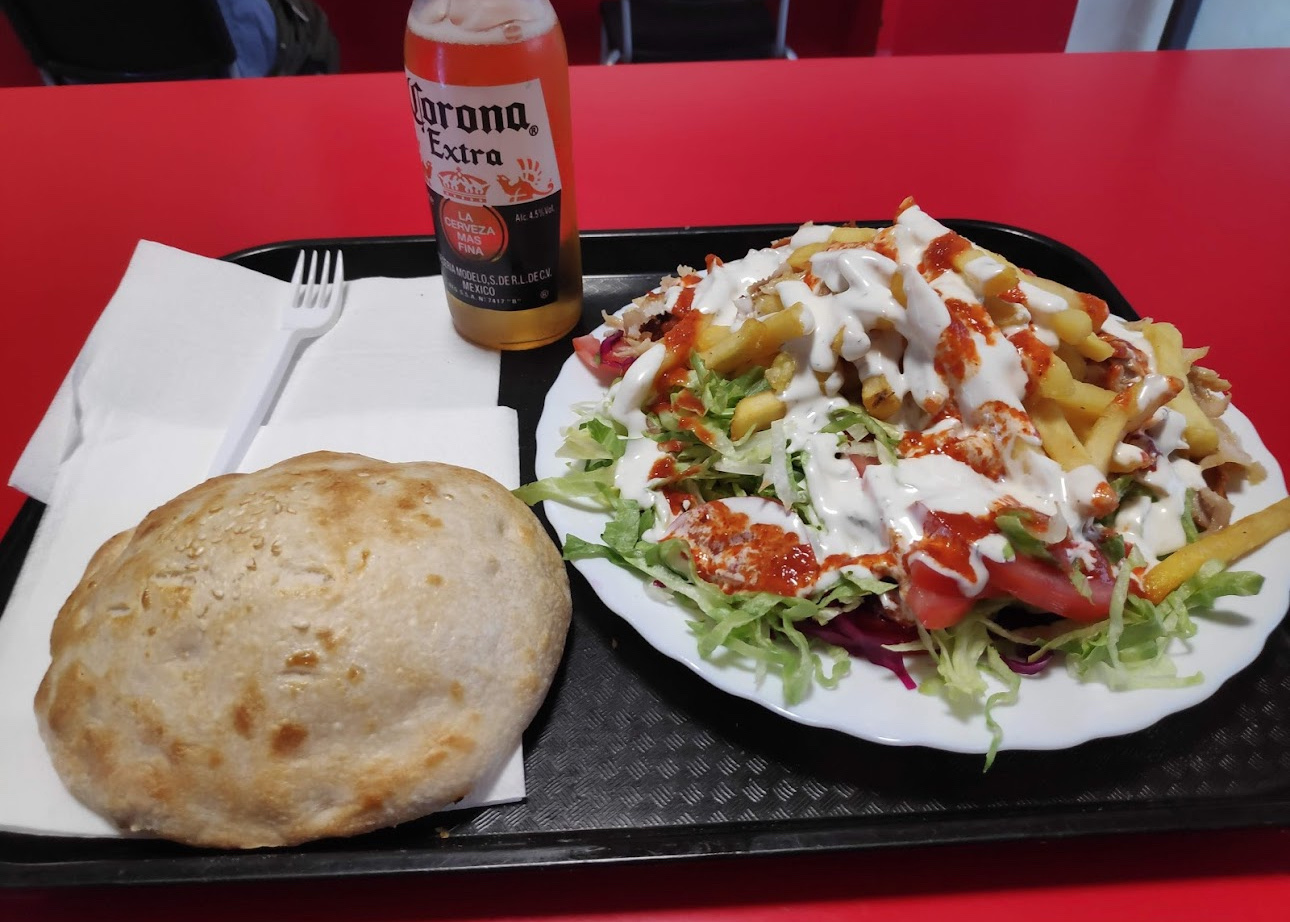 Istanbul Bollate Kebab Pizza
