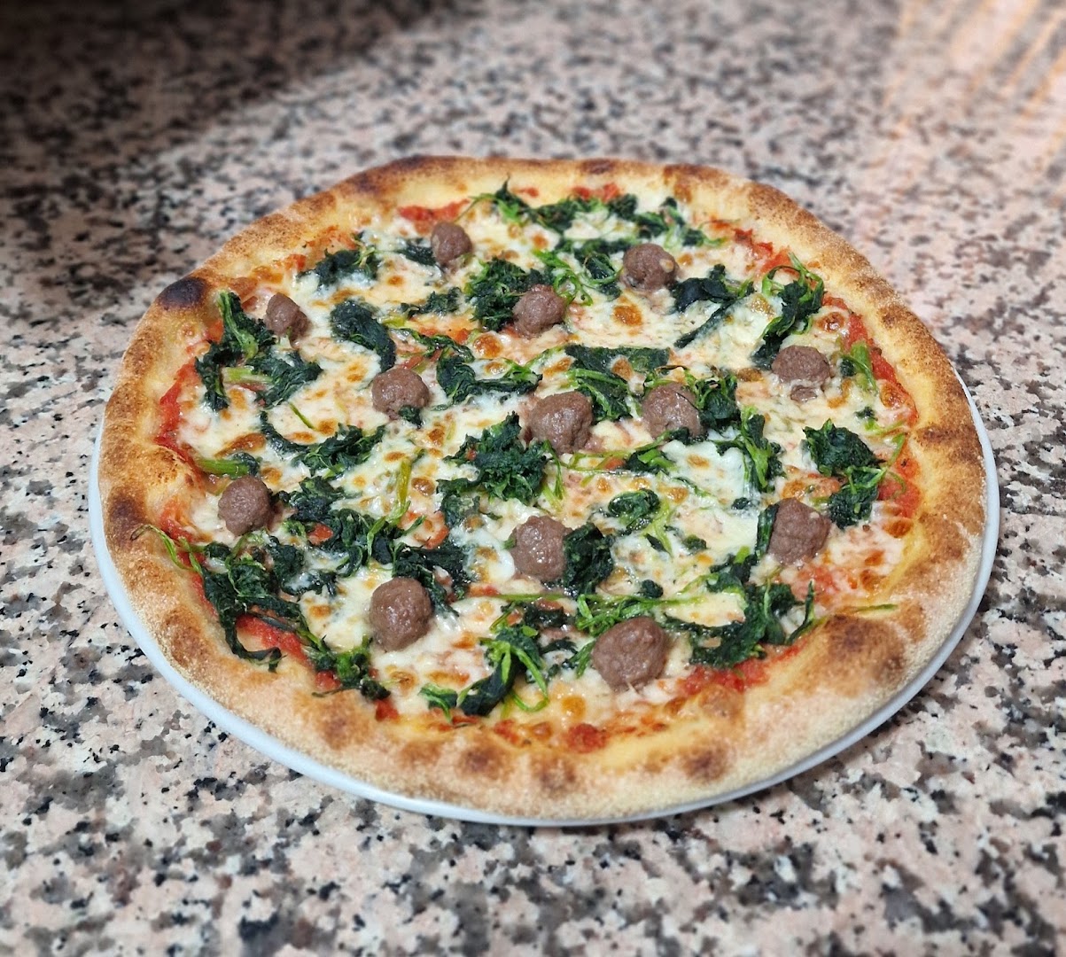 Istanbul carignano pizza kebap