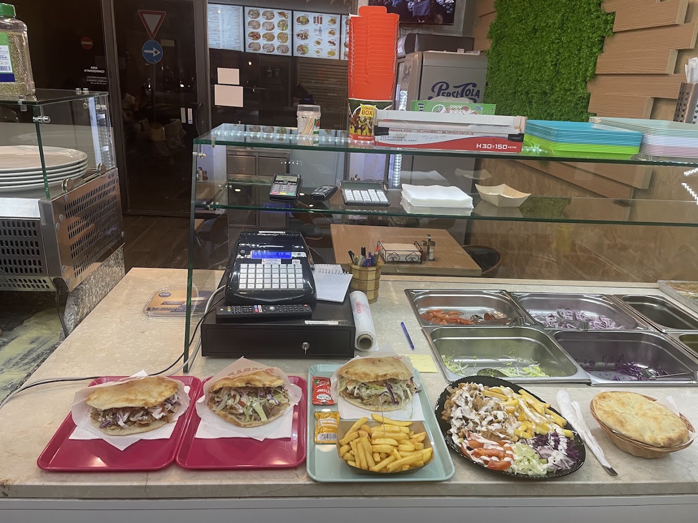 ISTANBUL CITY DONER KEBAP E PIZZA