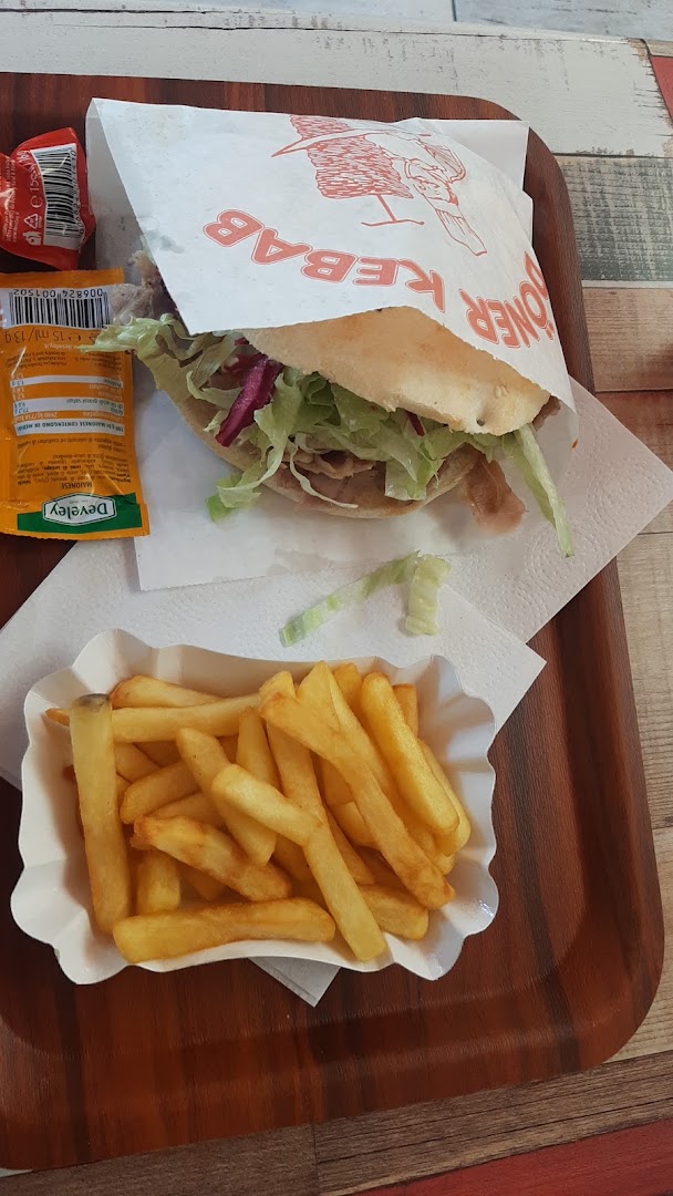 Istanbul Fortunato Kebap - Pizza