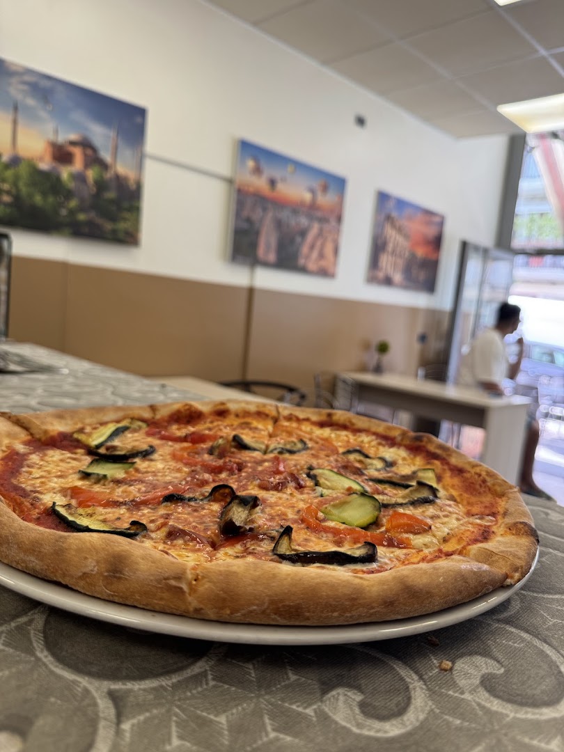Istanbul Kebap-Pizza