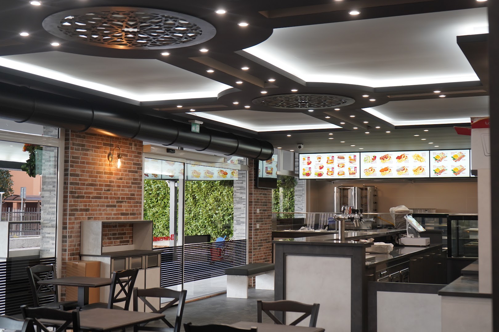 Istanbul Mirabello Turkish Kebap Pizzeria Grill