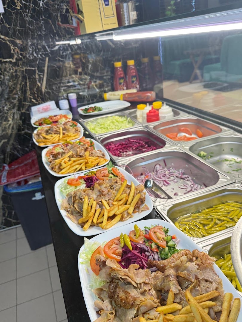 Istanbul orzinuovi turkish kebap pizza gril, Orzinuovi