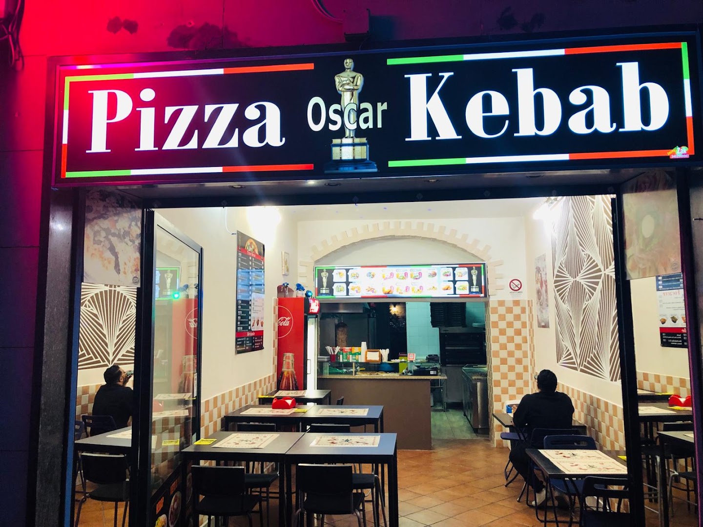 Istanbul &Oscar Pizza & Kebab