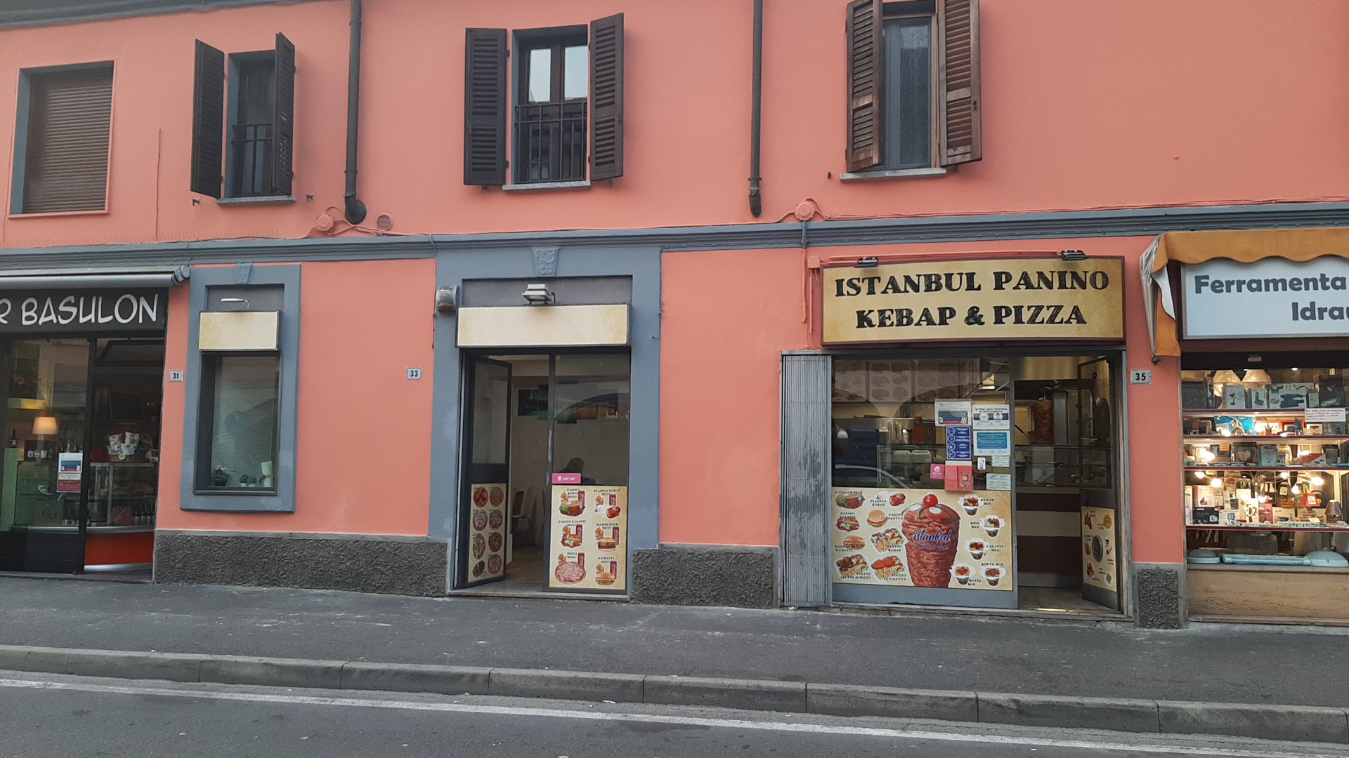 Istanbul Panino Kebap Pizza D'asporto
