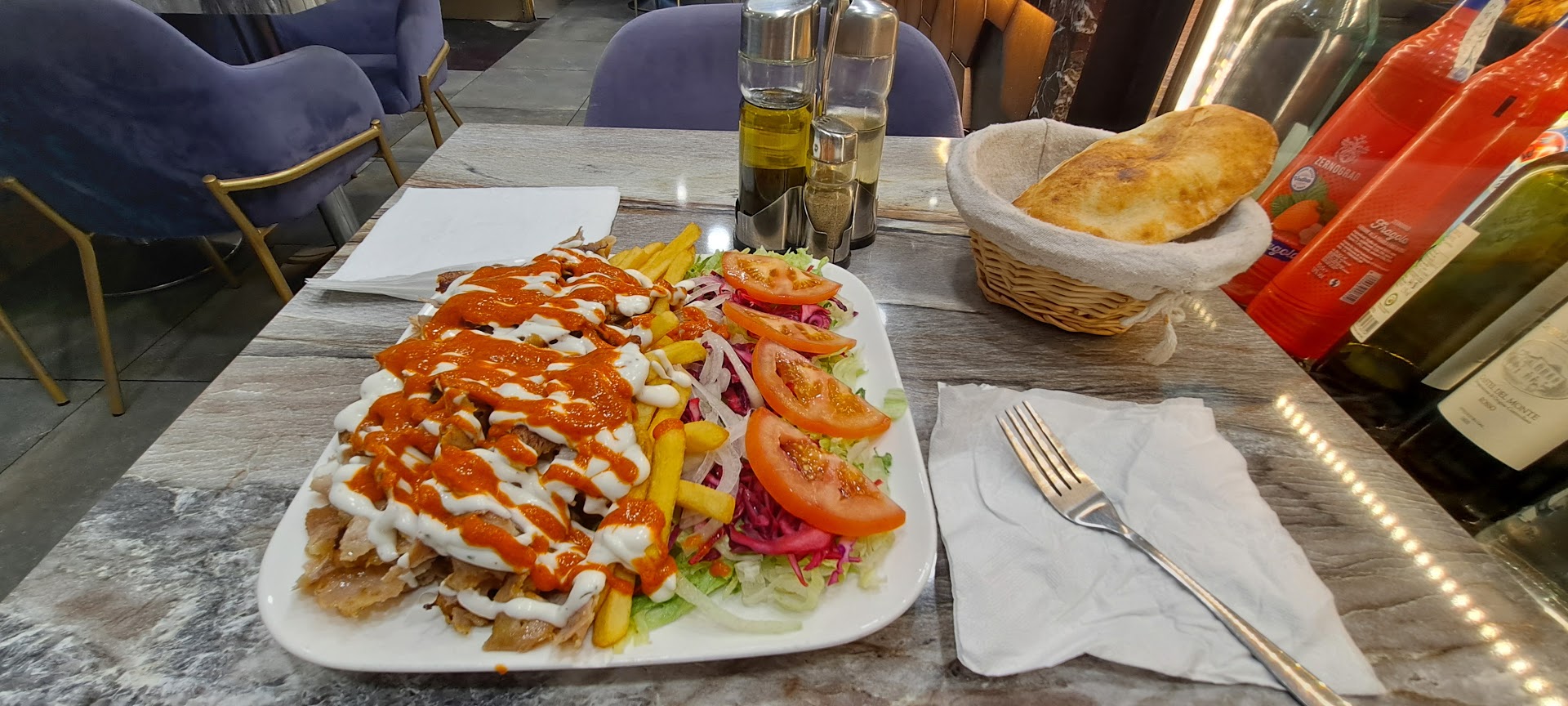 ISTANBUL PIOLA TURKISH KEBAP PIZZERIA