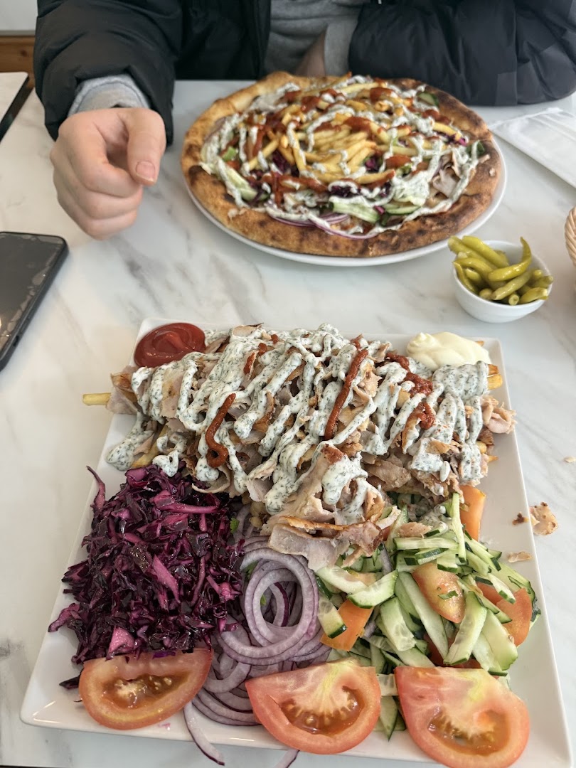 Istanbul Pizza Kebap Grill Bar