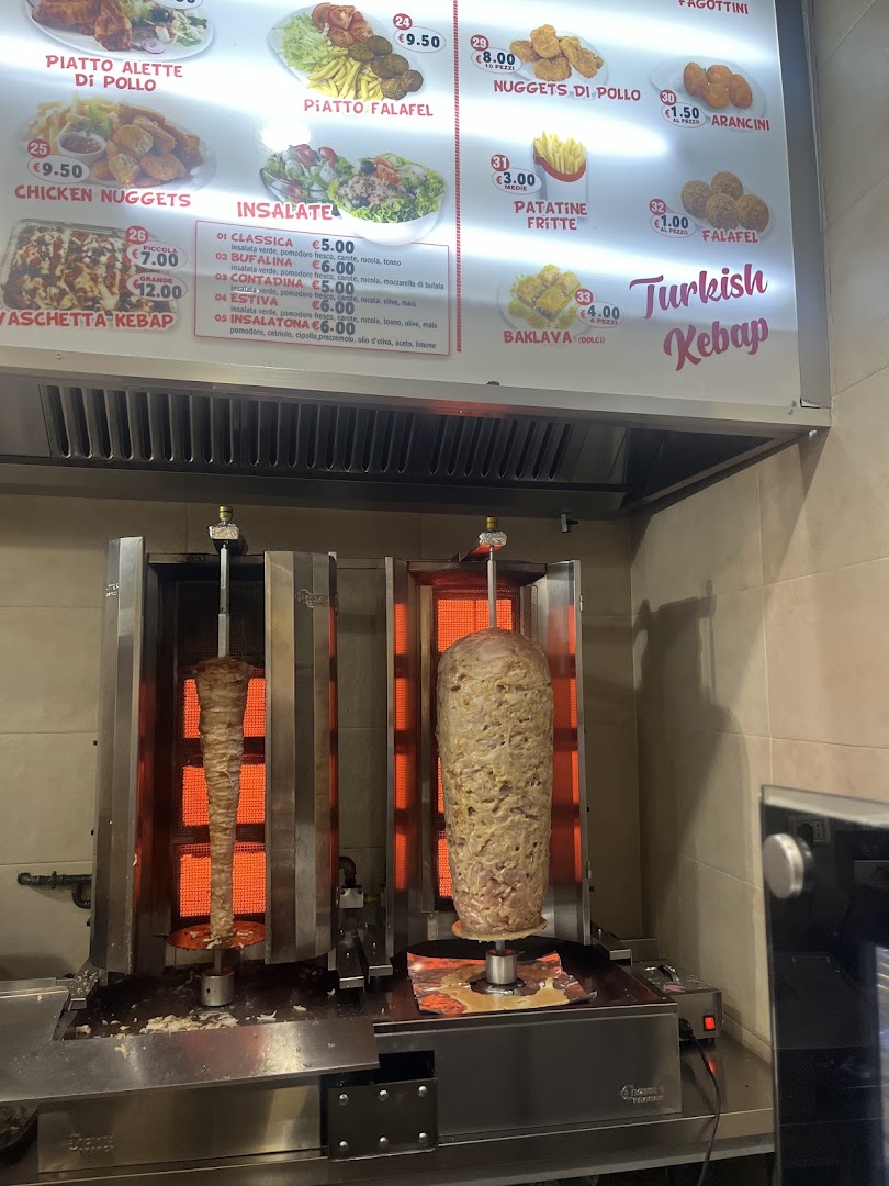 Istanbul Punto Kebap Pizza Hamburger