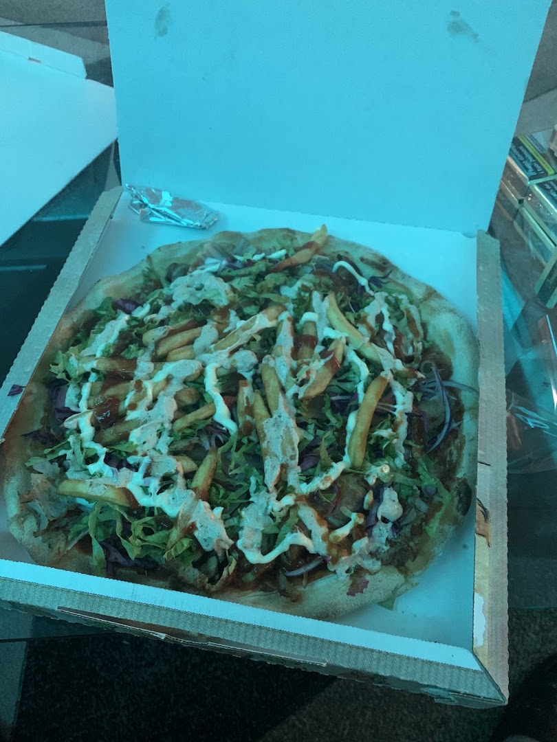 Istanbul YE kebap & pizza...Specialita turche