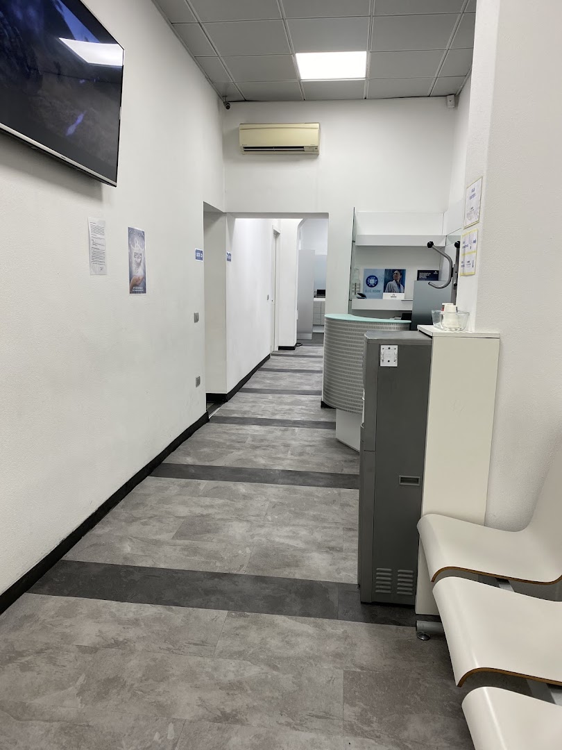 Istituto Ottico Isolani - Genova Sede - Occhiali Vista e Sole