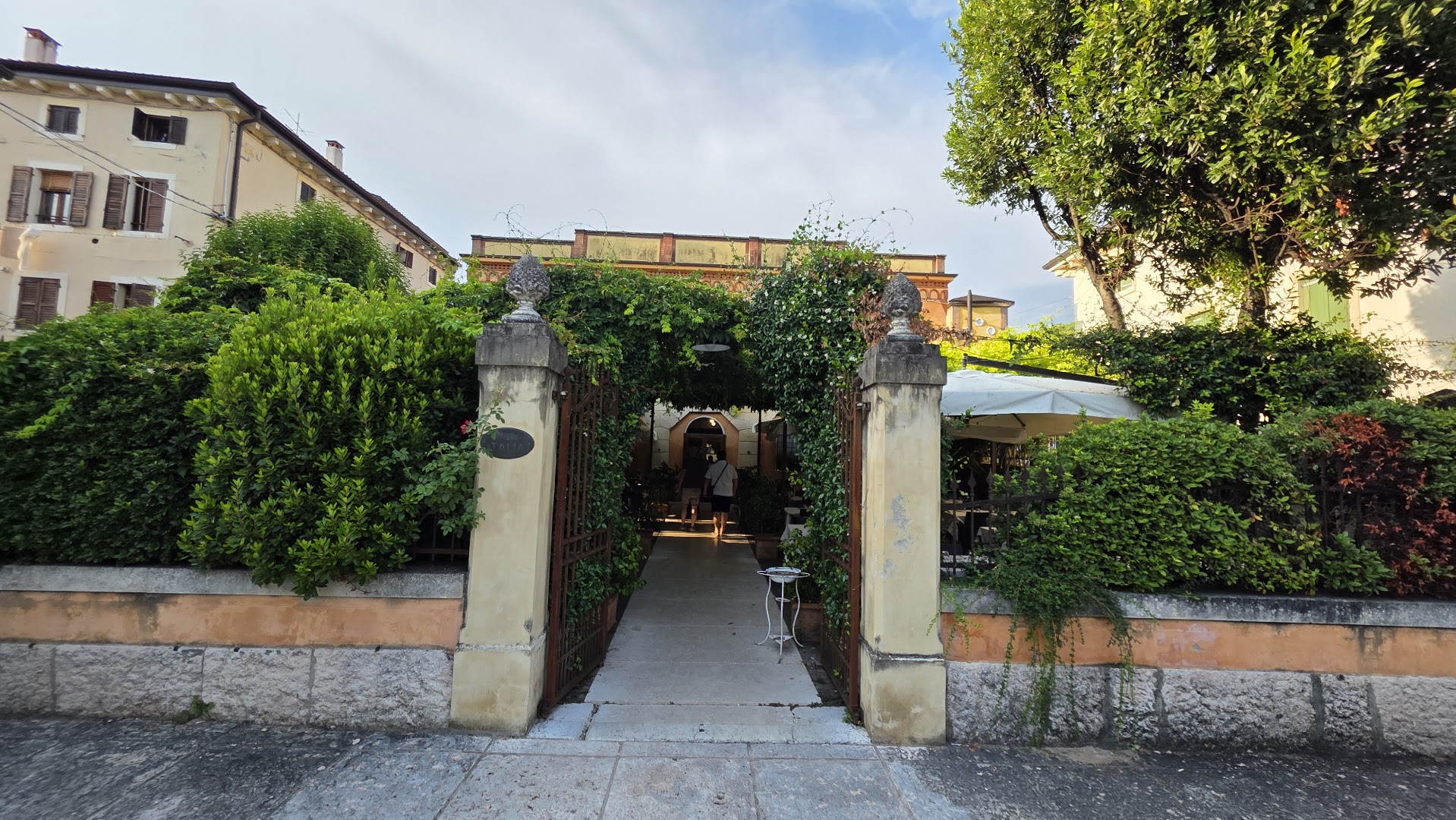 Italia Trattoria Pizzeria