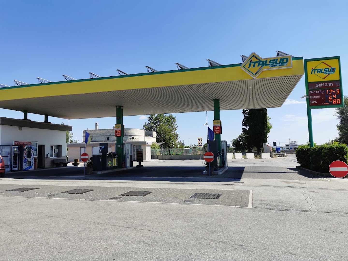 ITALSUD CARBURANTI SRL - DISTRIBUTORE GNL
