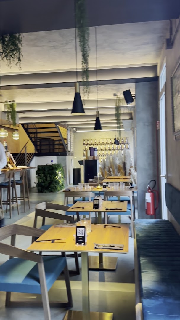 ITARIA extraordinary sushi