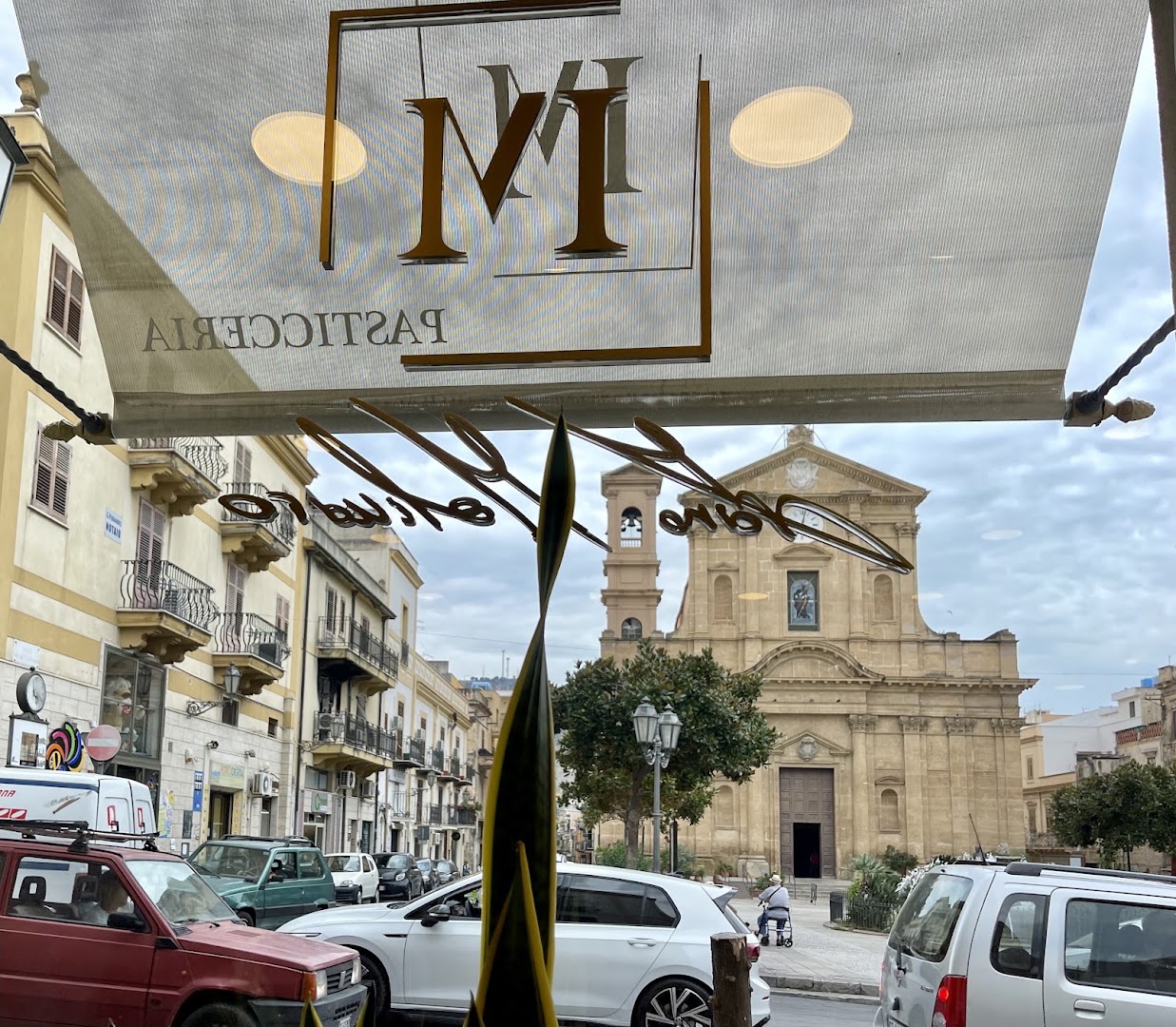 Ivano Molinaro Pastry Concept