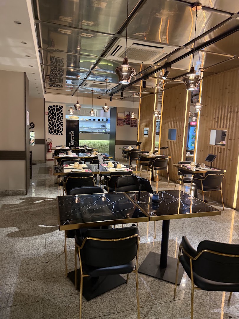 Izumi Asian Sushi Restaurant