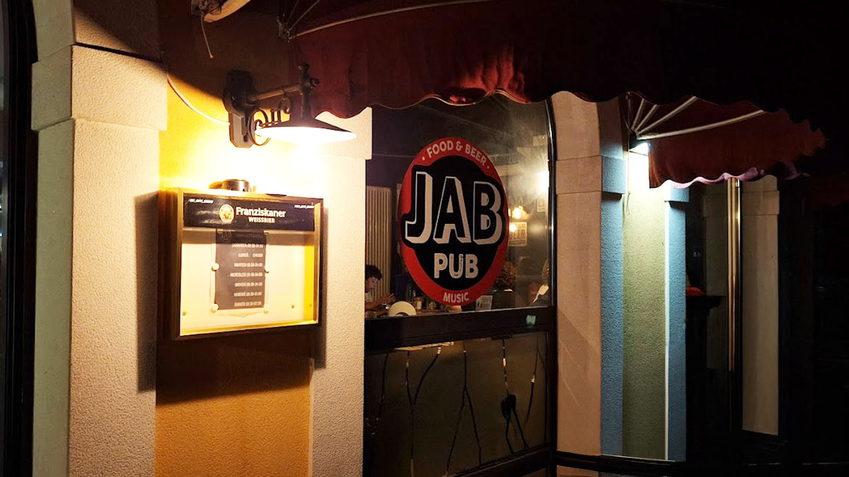 Jab pub