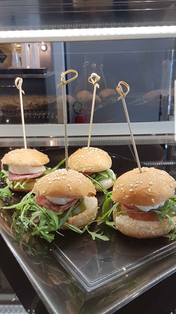 Jackson Caffe' Di Vito De Benedictis
