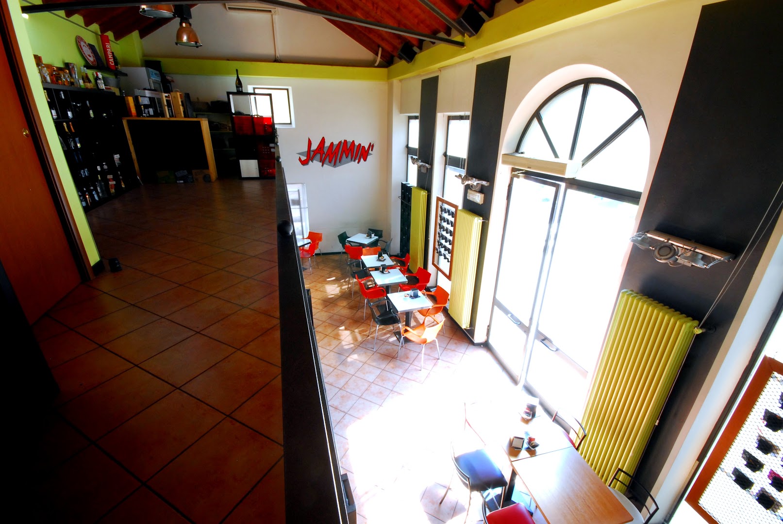 Jammin Vinyl Bar, Treviglio