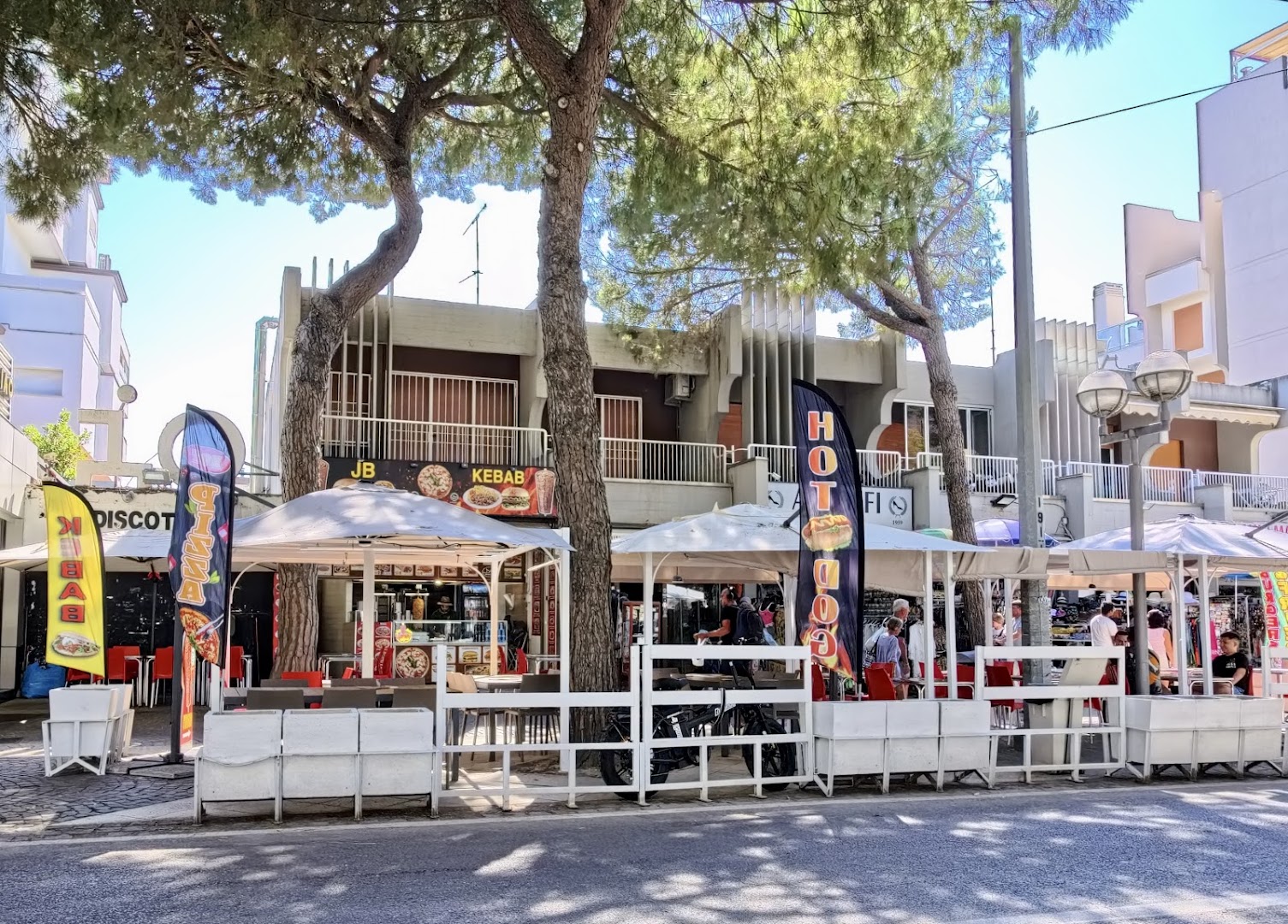 JB kebab hamburger, Rimini