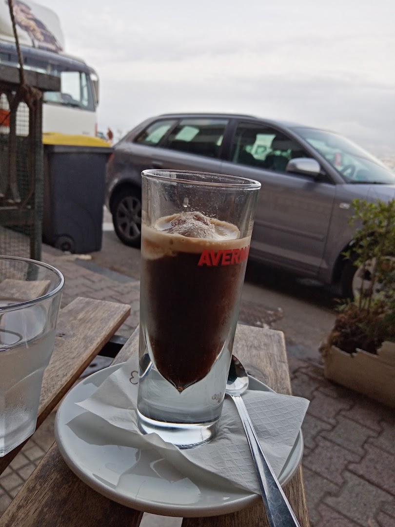 Jetěe Cafè, Messina