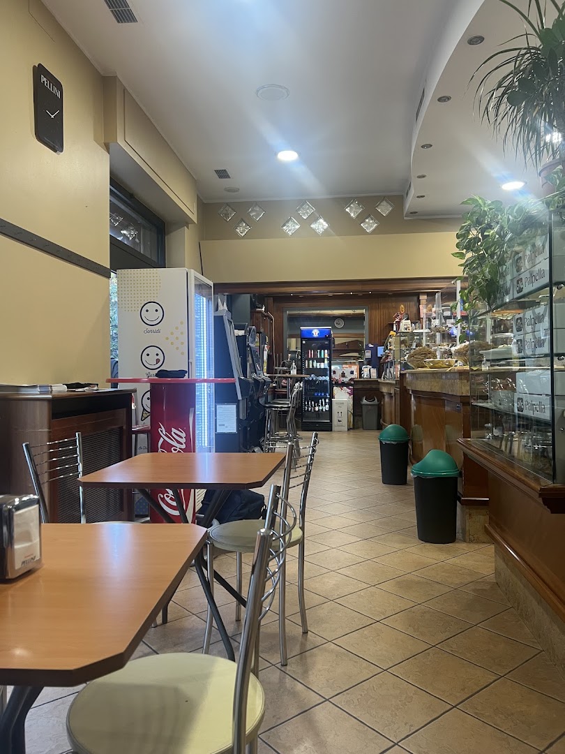 Jiahe, Milano