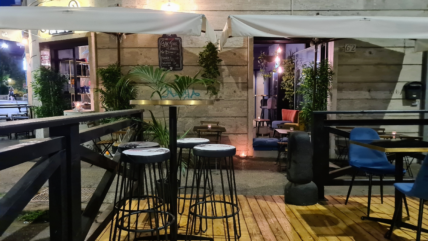 JIGGER -Cocktail Bar & Food-