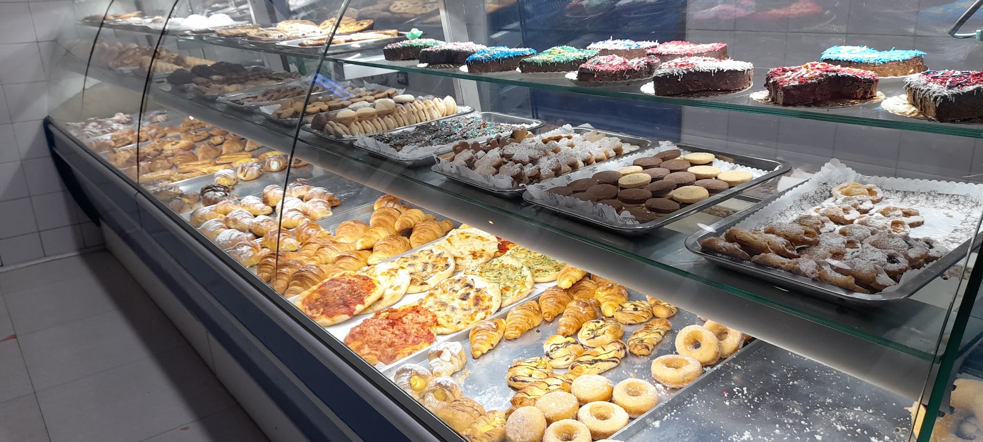 Jimmy Punjabi, Roma