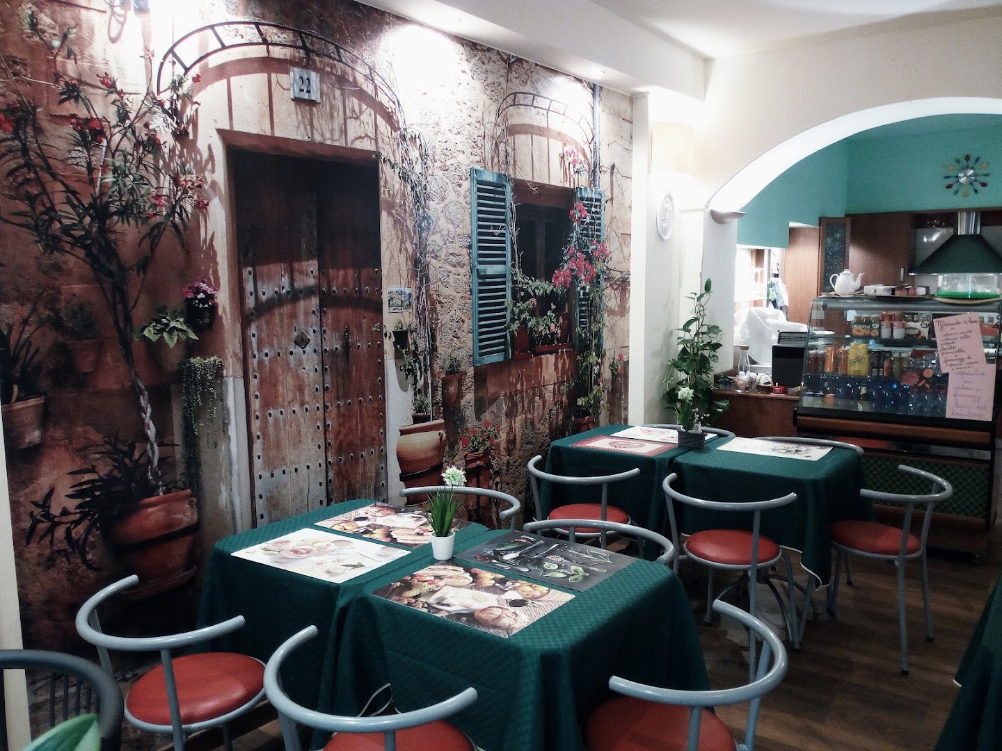 Jimmy'z Bar & Food