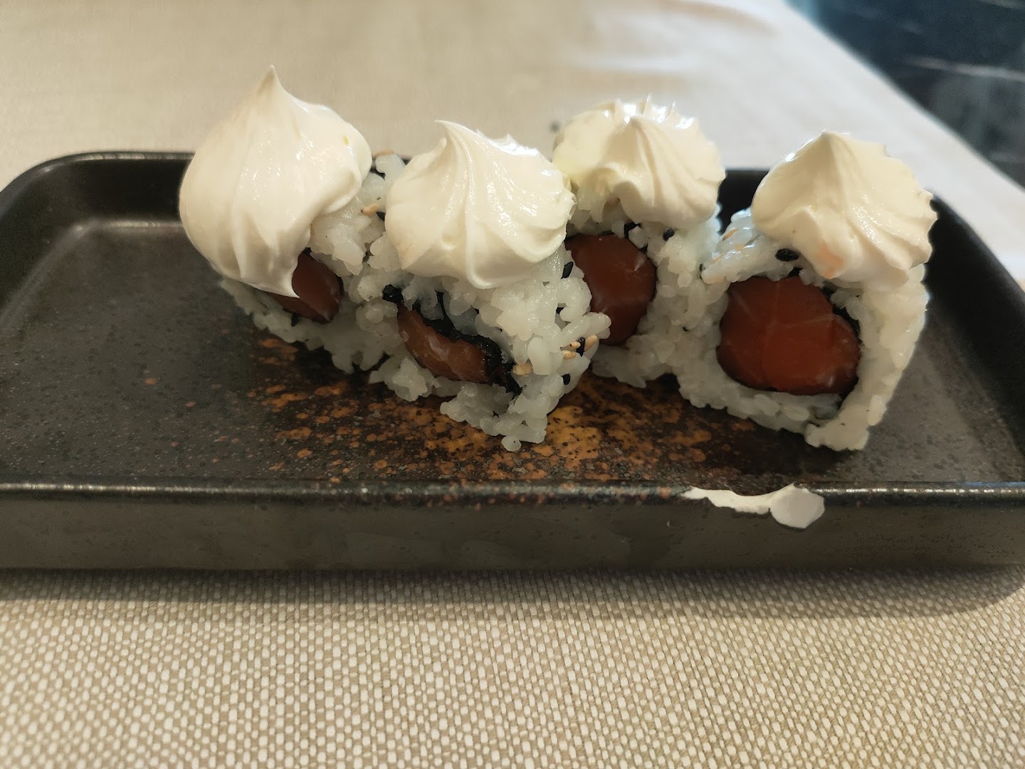 Jin Restaurant and Lounge