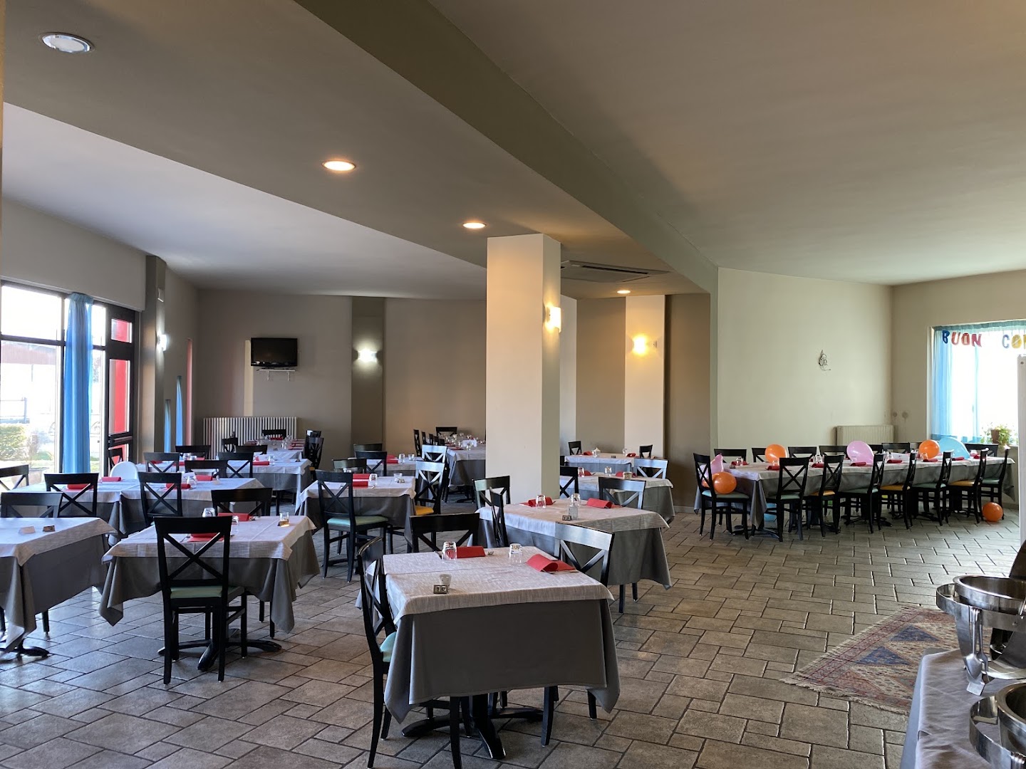 JJ Ristorante Indiano & Pizzeria Pompiano