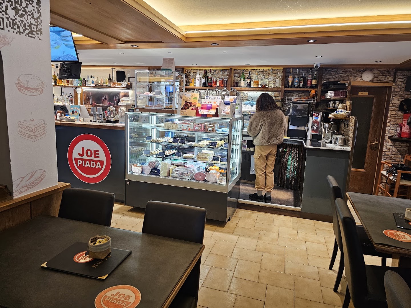 JOE PIADA- Joe Café