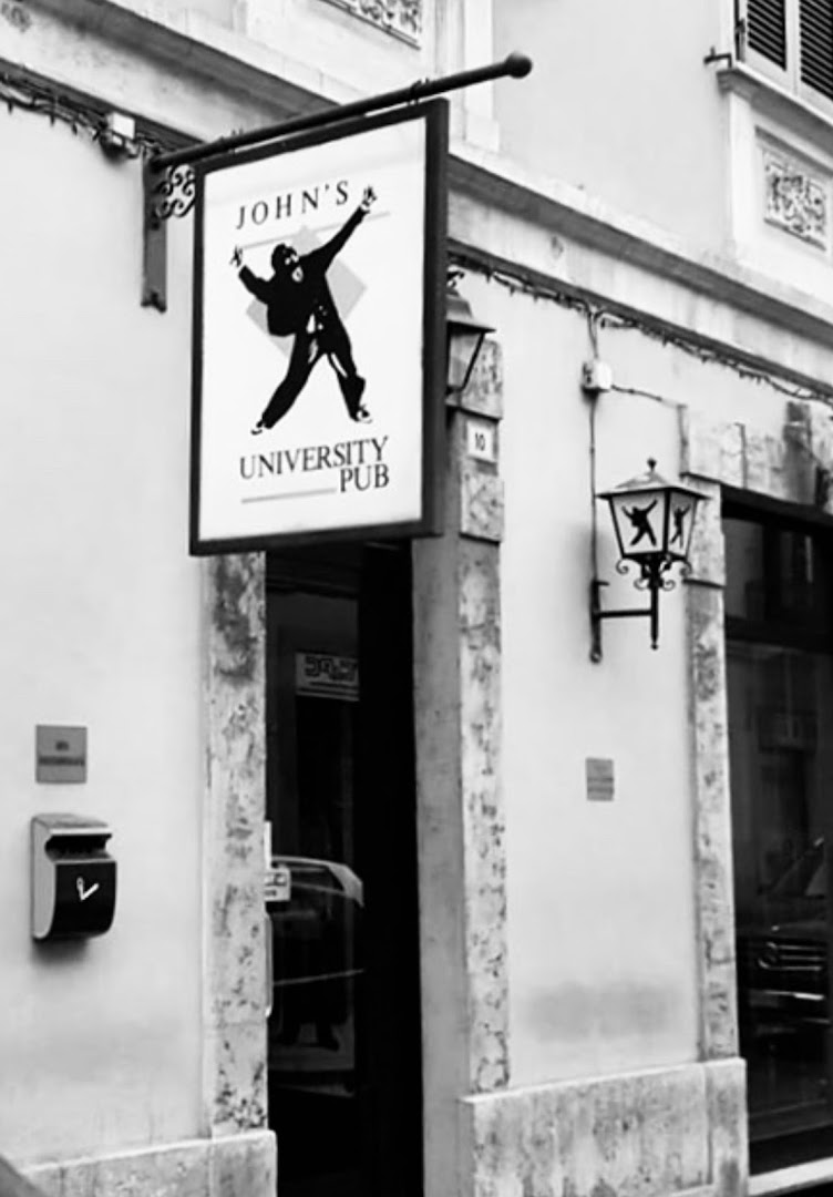John's University Pub