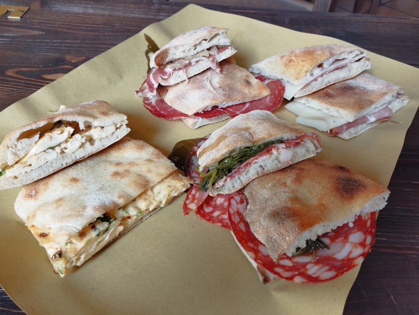 Ju Boss La Cantina Vini & Spumanti