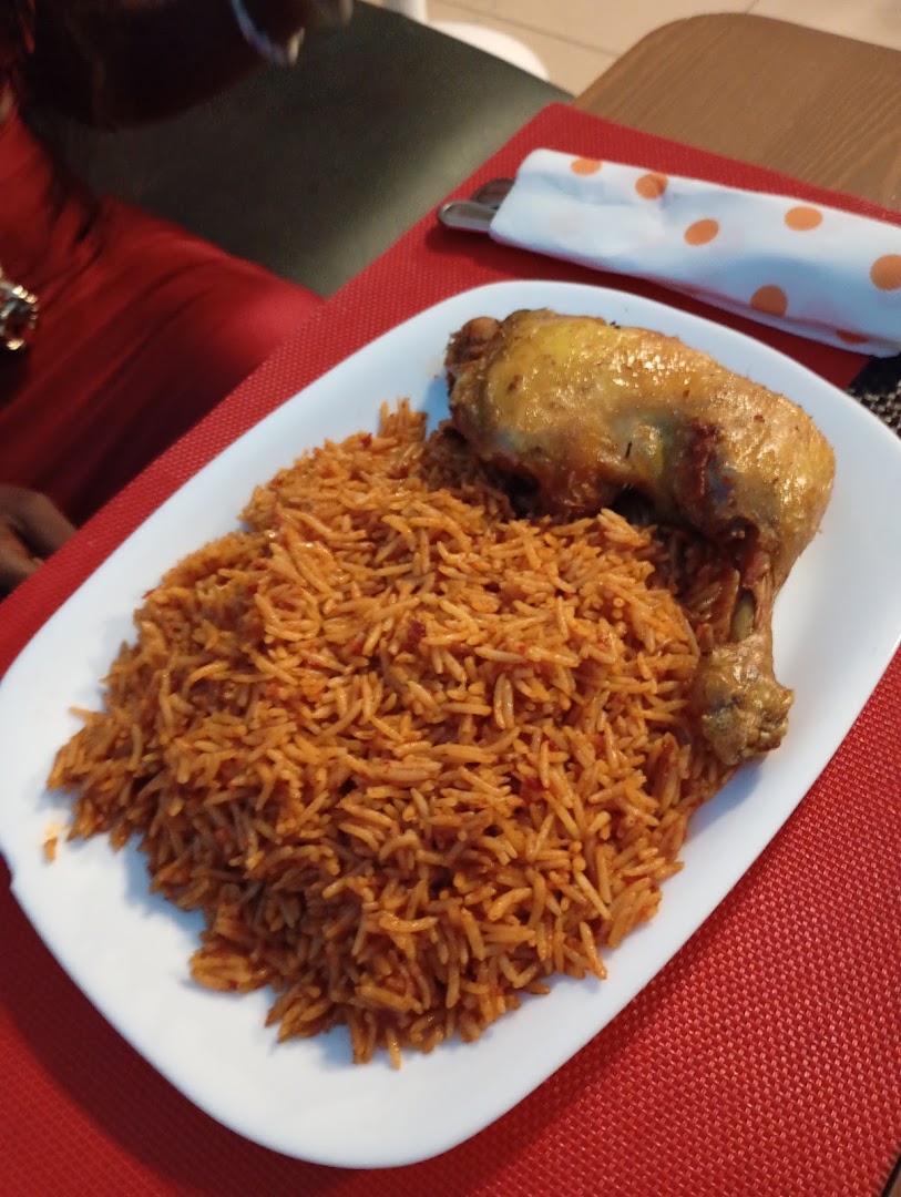 K&Q Bar and Restaurant Africano