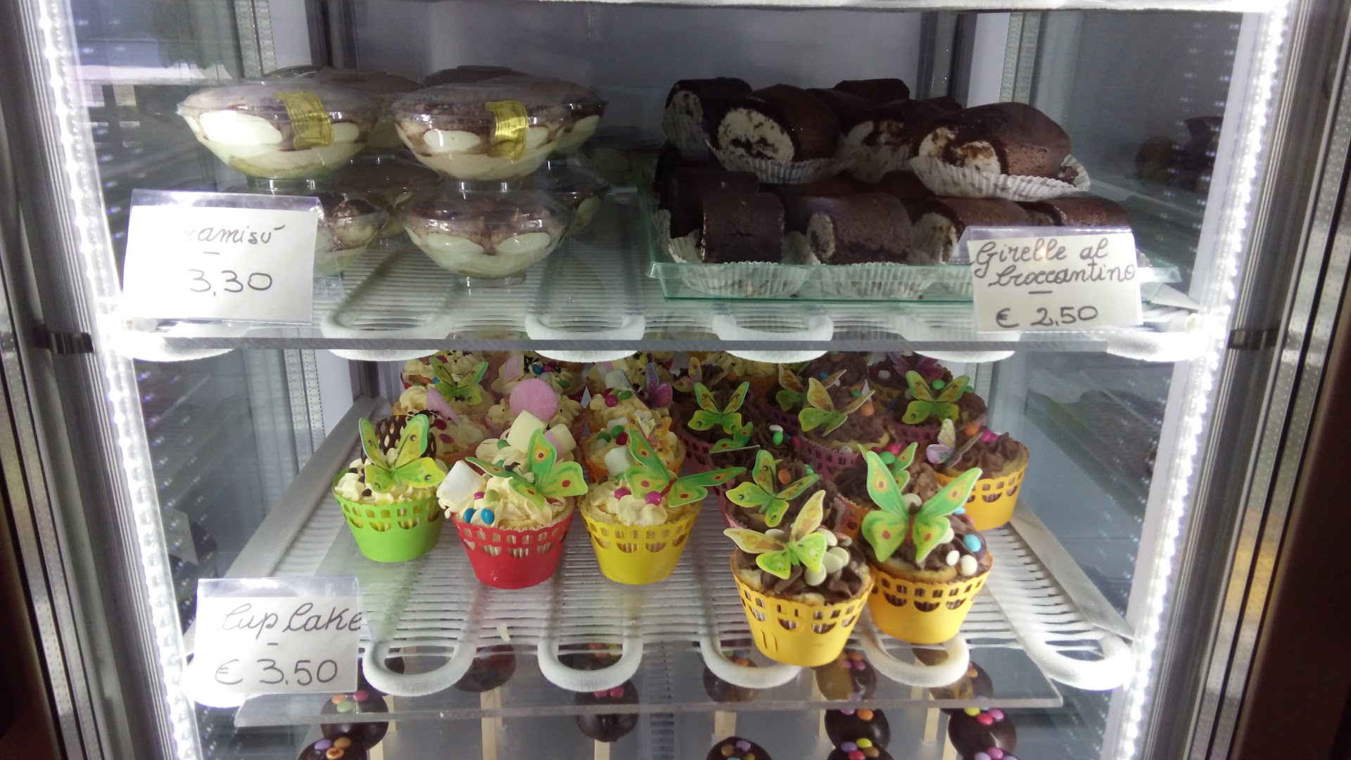 K2 Gelateria Yogurteria Snc Di Mariani Elisabetta E C.