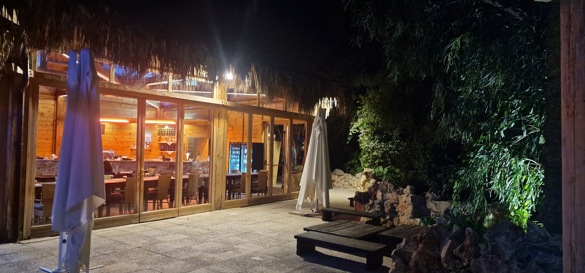 Kabiria Lounge & Pizzeria
