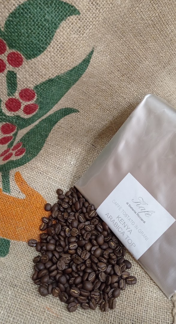 Kafe' di Stefania Ricciardi