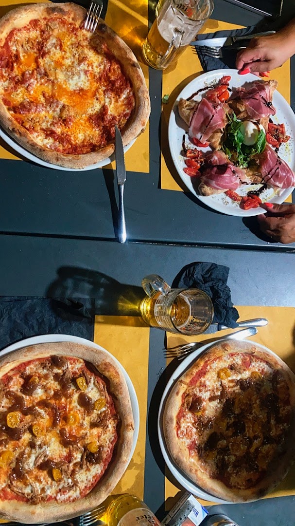 Kahlua Pizzeria Bar Tabacchi